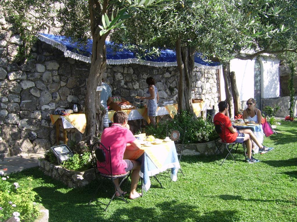 World Center Panzió Amalfi Kültér fotó