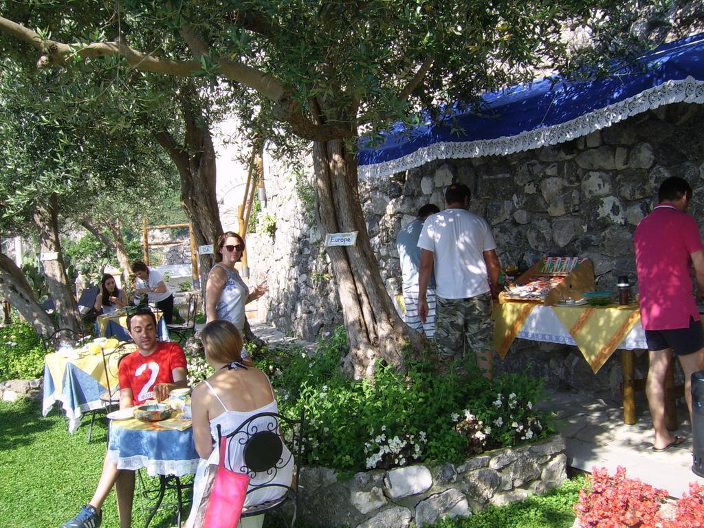 World Center Panzió Amalfi Szoba fotó