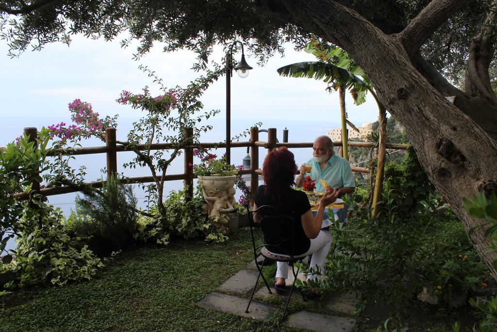 World Center Panzió Amalfi Kültér fotó