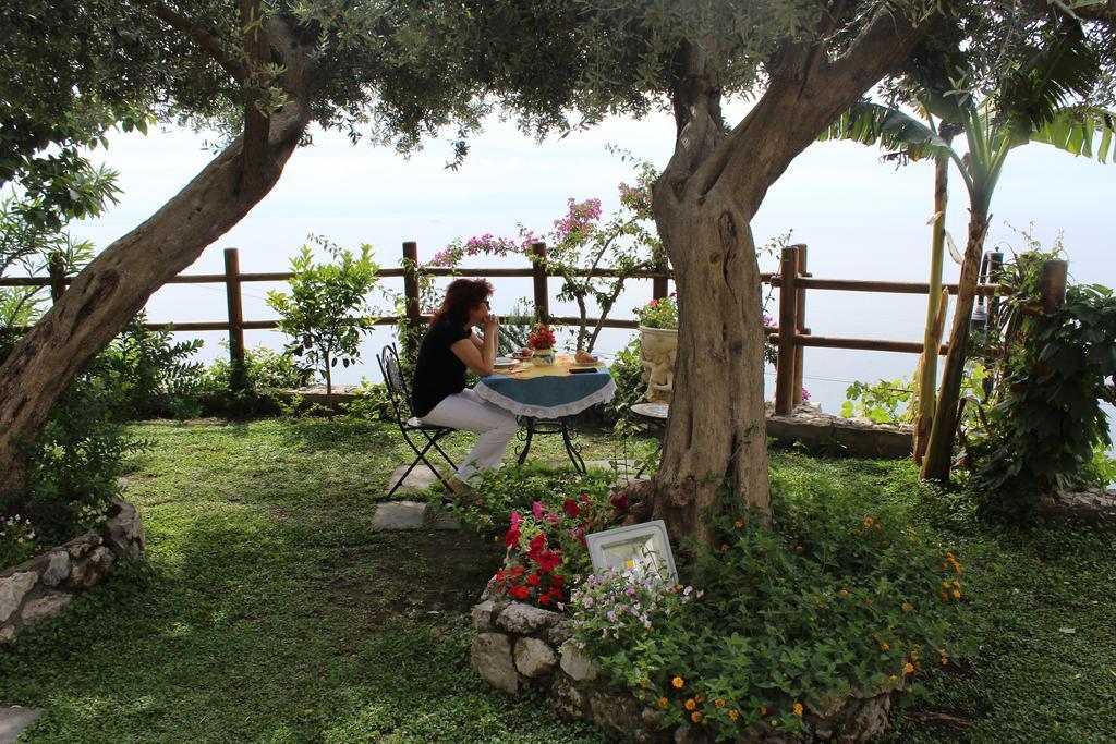 World Center Panzió Amalfi Kültér fotó